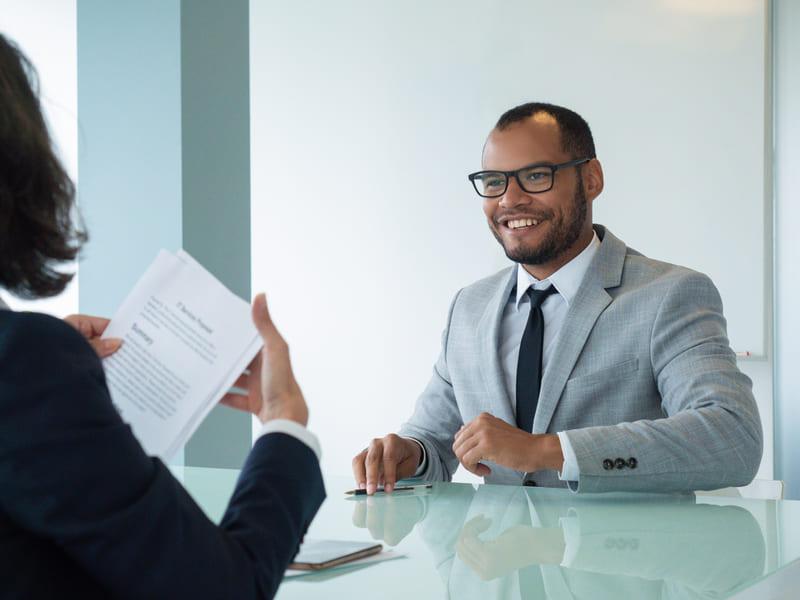 As 10 perguntas que todo recrutador deveria fazer em uma entrevista — além do currículo As 10 perguntas que todo recrutador deveria fazer em uma entrevista — além do currículo